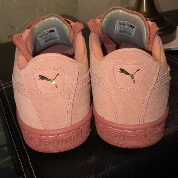 Women’s Puma Sneakers - Picture 2 of 2